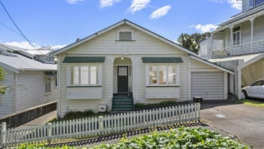9 Huia Street, Devonport, Auckland - Carousel 1