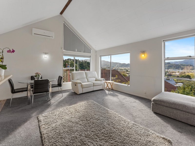 10 Northcote Street, Wainuiomata, Lower Hutt - Carousel 1