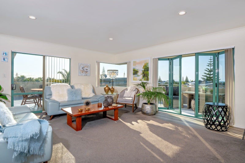 2 Rurima Rise, Coastlands, Whakatane - Carousel 2