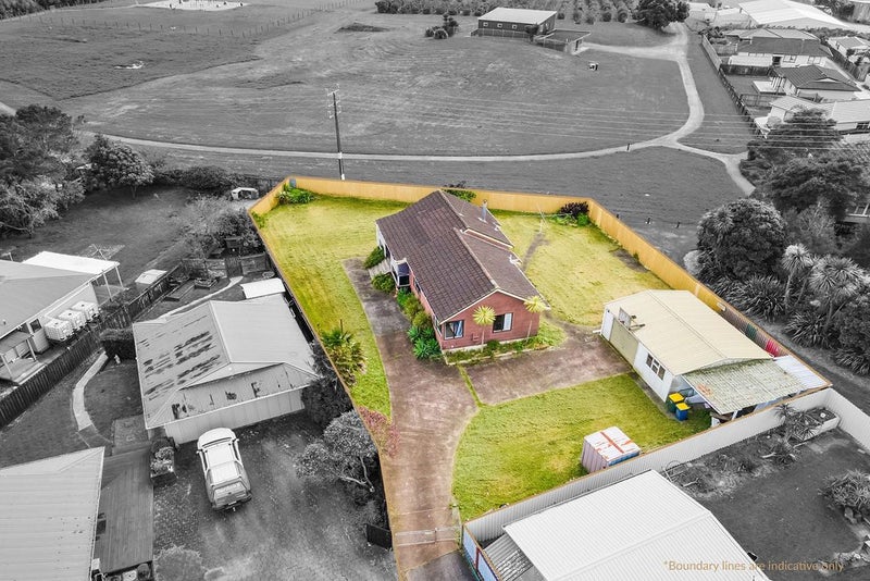 29 Hindmarsh Street, Henderson, Auckland - Carousel 2