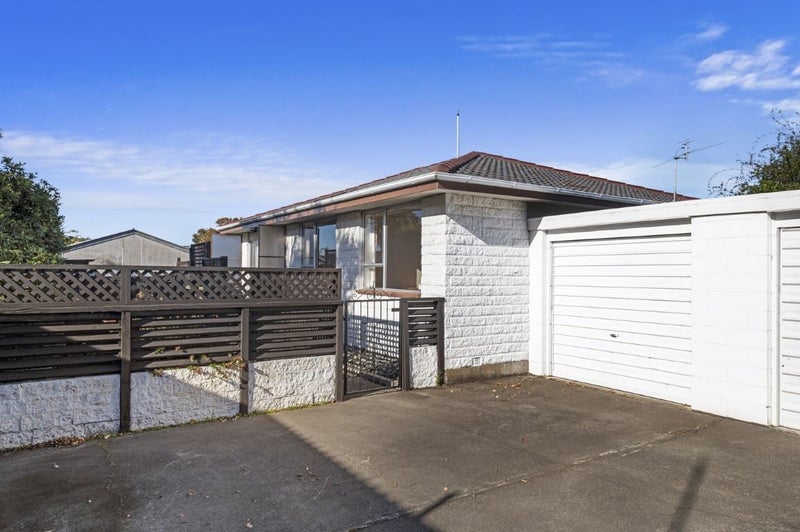 92B Royal Park Drive, Parklands, Christchurch - Carousel 1