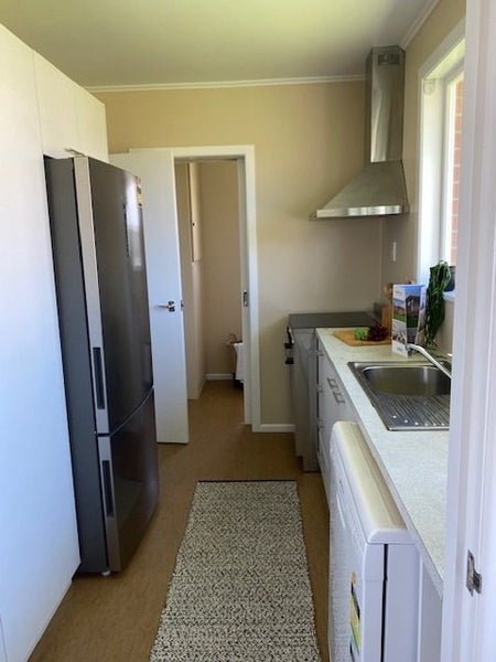 2/111 Bond Crescent, Forrest Hill, Auckland - Carousel 2