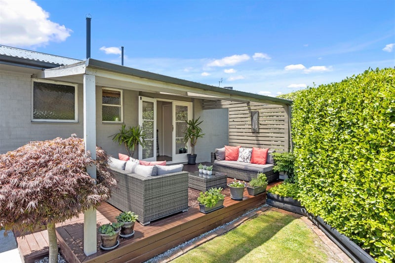 39 Rossiter Avenue, Redwood, Christchurch - Carousel 2