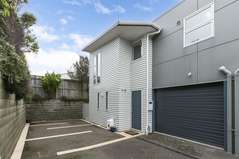 1/54 Cooper Street, Karori, Wellington - Carousel 1