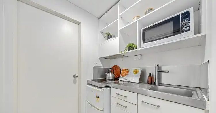 12H/15 Whitaker Place, Grafton, Auckland - Carousel 1