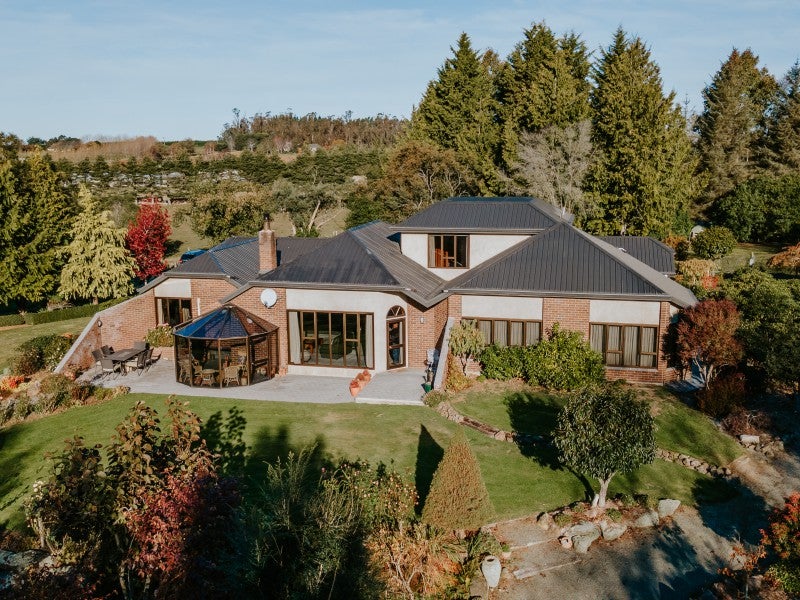 283 Parsons Road, Weston, Oamaru - Carousel 1