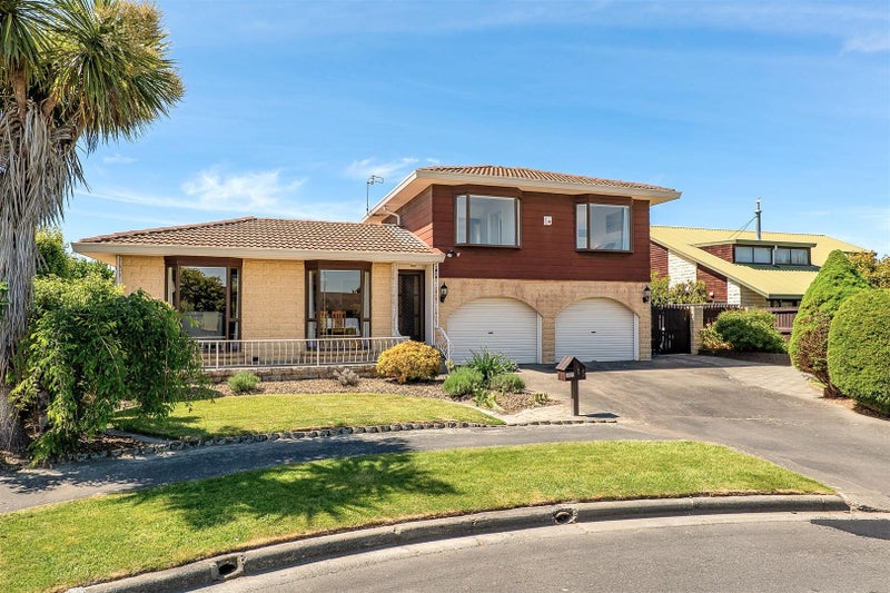 15 Sonning Place, Redwood, Christchurch - Carousel 1