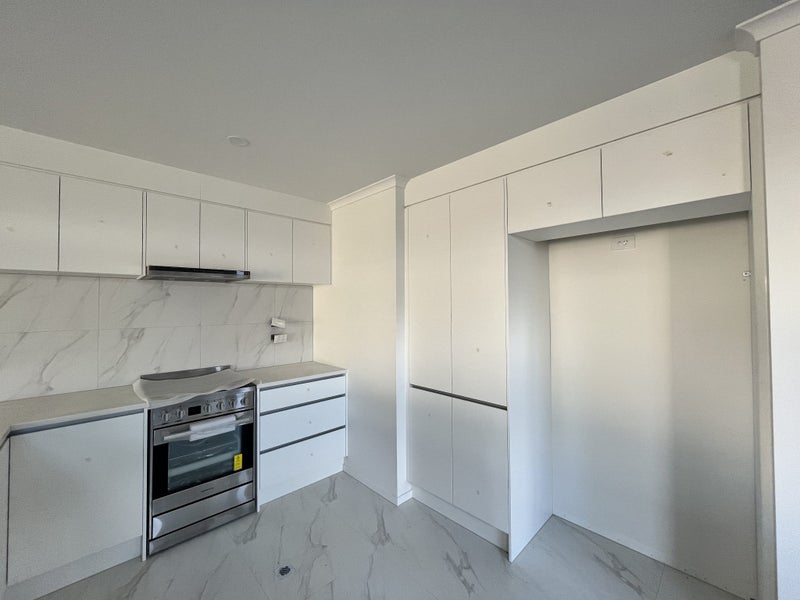 1B Keats Crescent, Enderley, Hamilton - Carousel 2