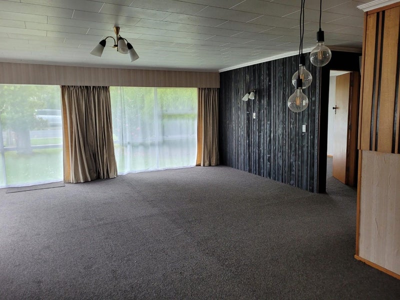 31 Kawaha Point Road, Fairy Springs, Rotorua - Carousel 4