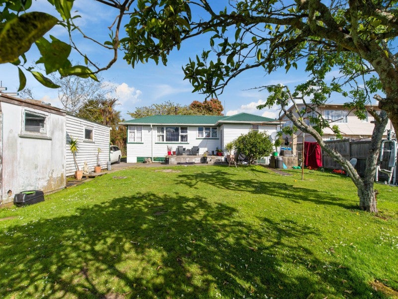 4 Reeve Road, Owhata, Rotorua - Carousel 2