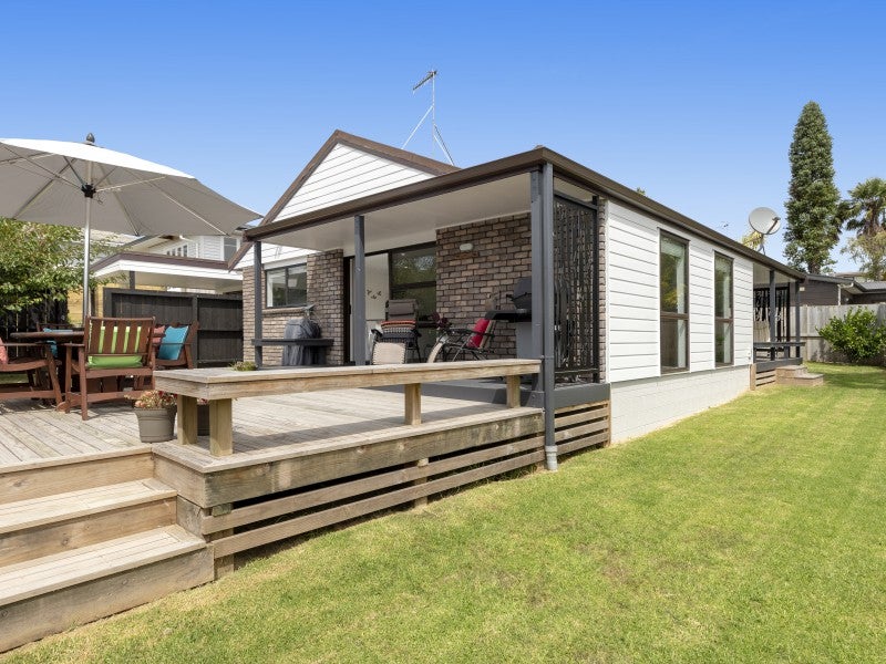 4 Rutherford Street, Otumoetai, Tauranga - Carousel 26