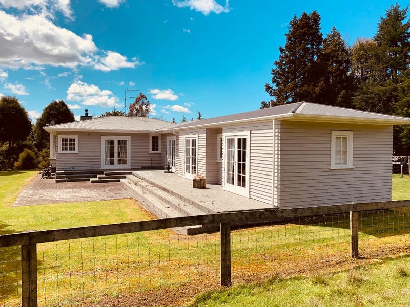 1628 State Highway 30, Horohoro, Rotorua - Carousel 9