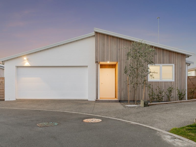 8 Wescott Place, Bethlehem, Tauranga - Carousel 1