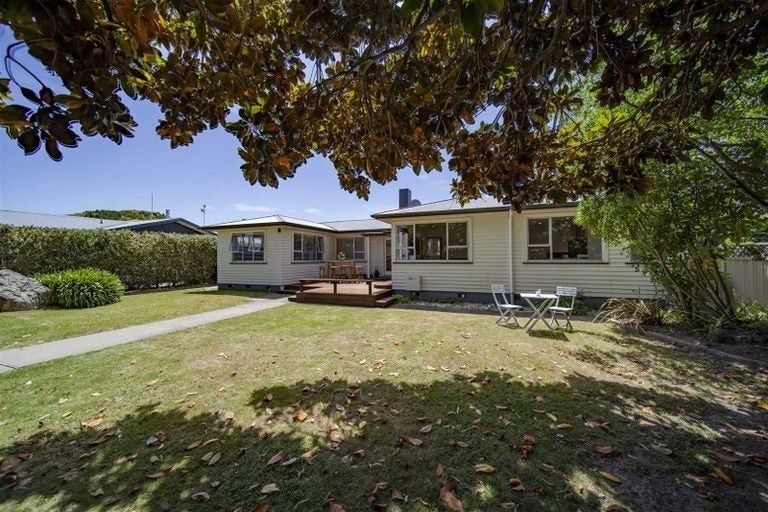 106 Wharerangi Road, Greenmeadows, Napier - Carousel 1