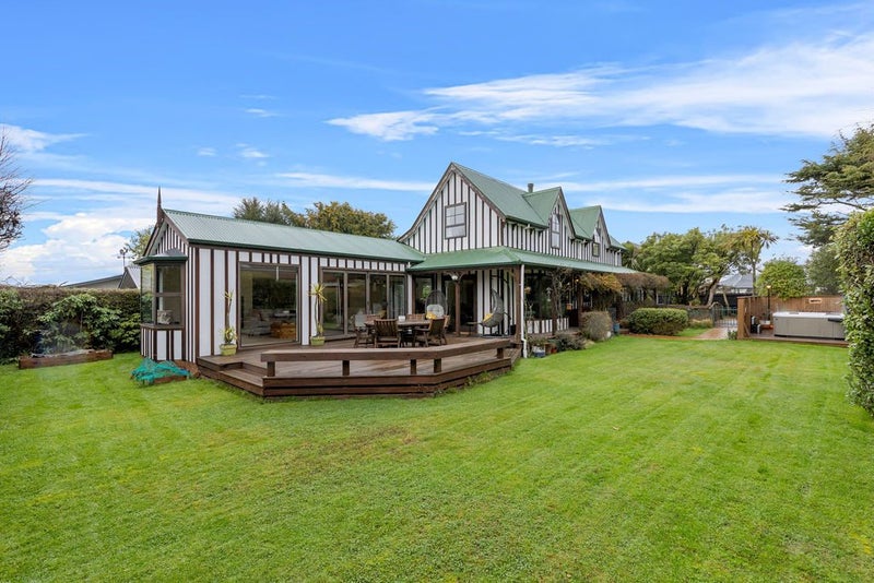 32C Gardiners Road, Bishopdale, Christchurch - Carousel 1