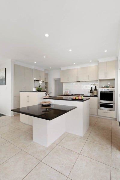 20 Bayview Road, Hauraki, Auckland - Carousel 50