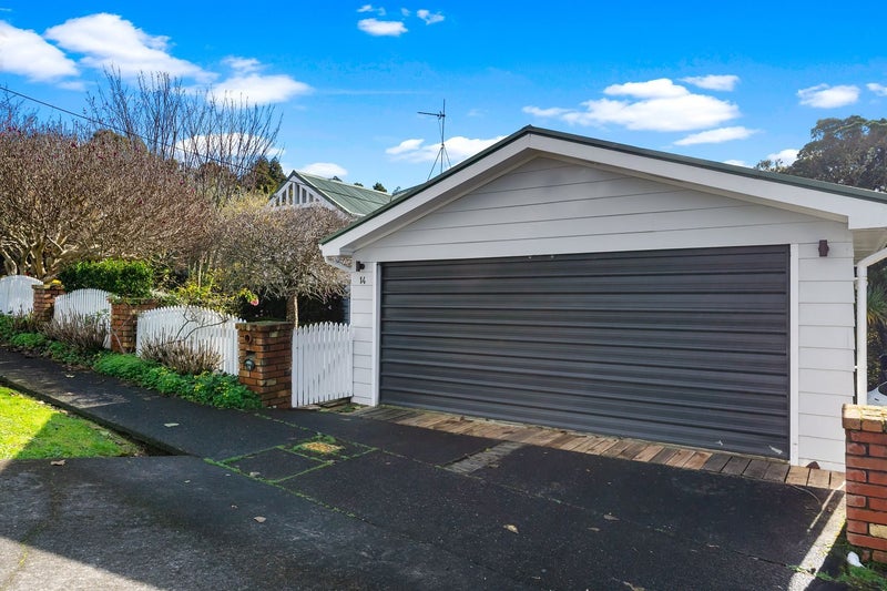 14 Moore Street, Hillcrest, Auckland - Carousel 2