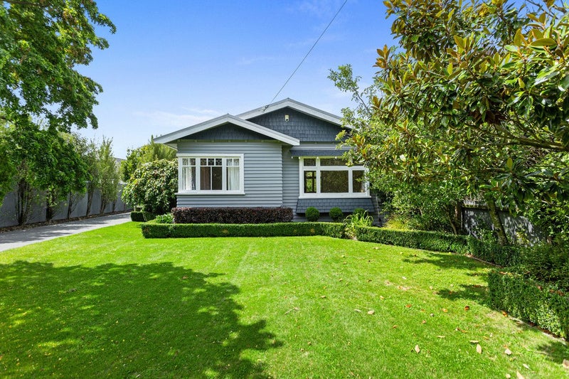 32 Windermere Road, Papanui, Christchurch - Carousel 1