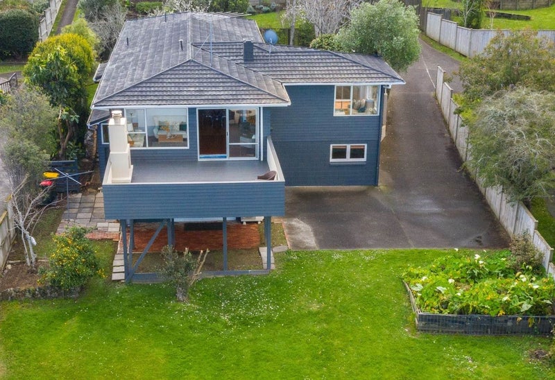 51A Mellons Bay Road, Mellons Bay, Auckland - Carousel 2