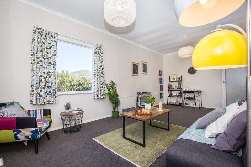 42 Prospect Terrace, Johnsonville, Wellington - Carousel 2