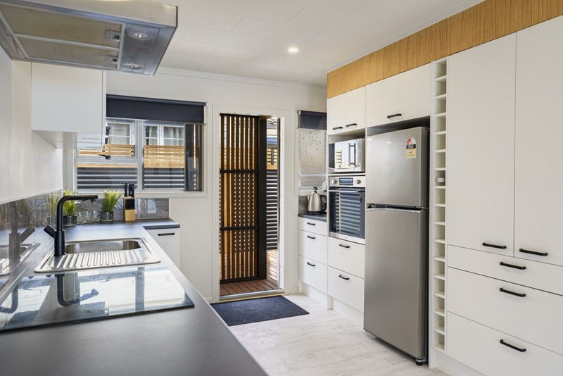 2/33 LATHAM STREET, Napier South, Napier - Carousel 2