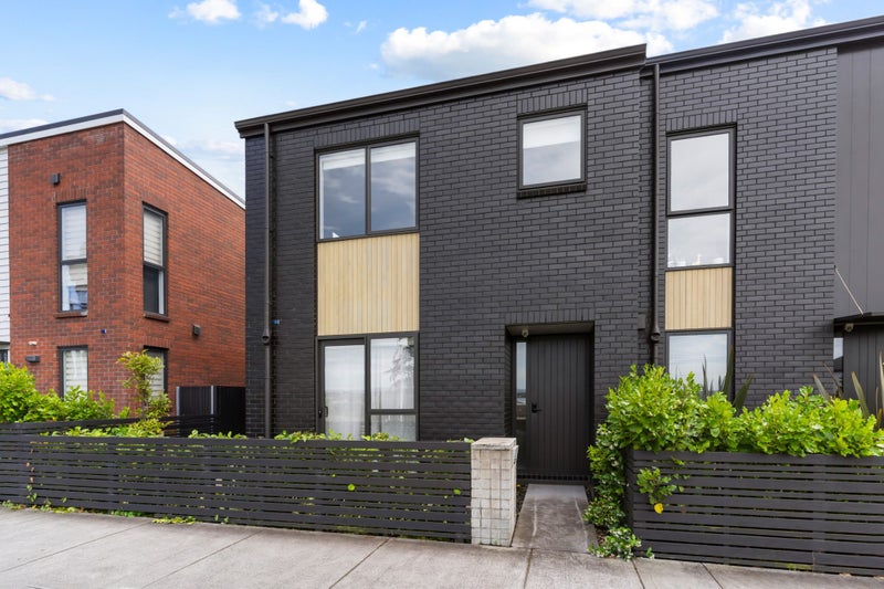 58 Clark Road, Hobsonville, Auckland - Carousel 1
