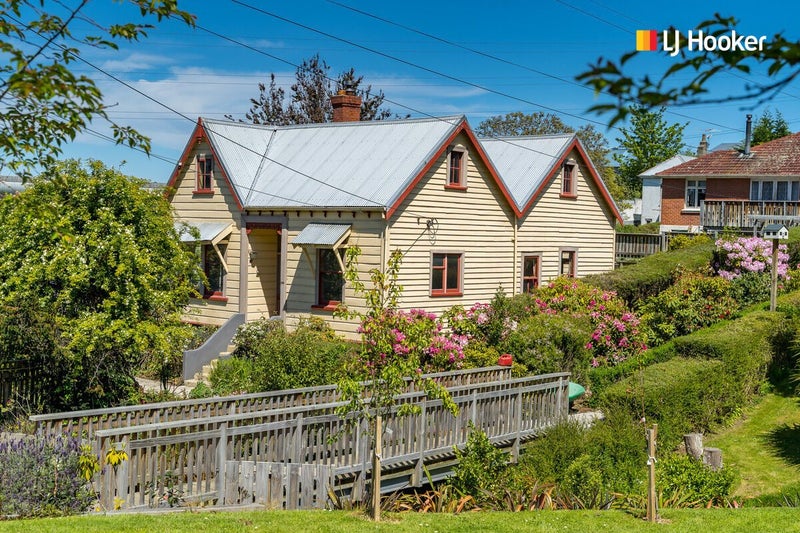 128 Glen Road, The Glen, Dunedin - Carousel 1