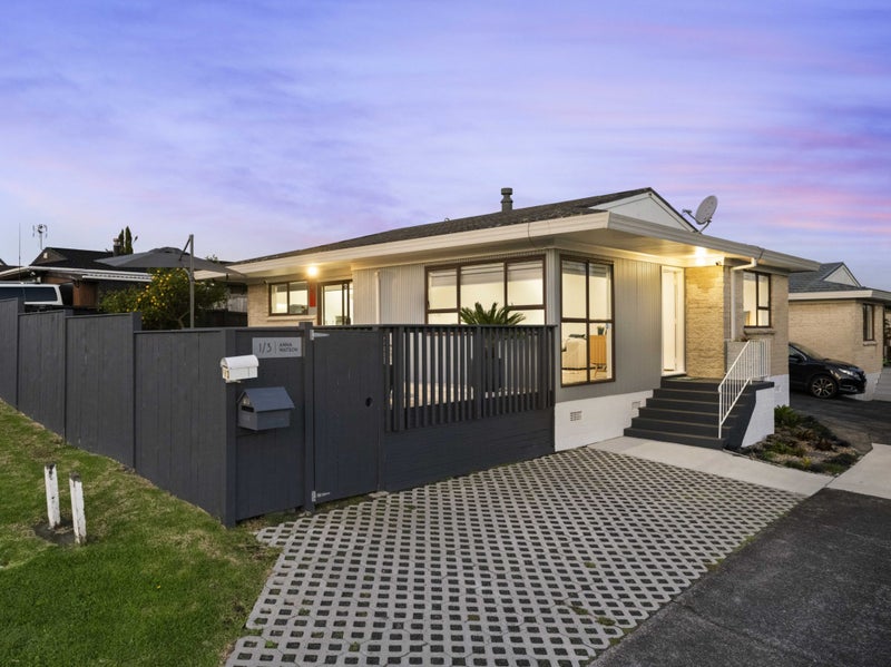 1/3 Anna Watson Road, Half Moon Bay, Auckland - Carousel 1