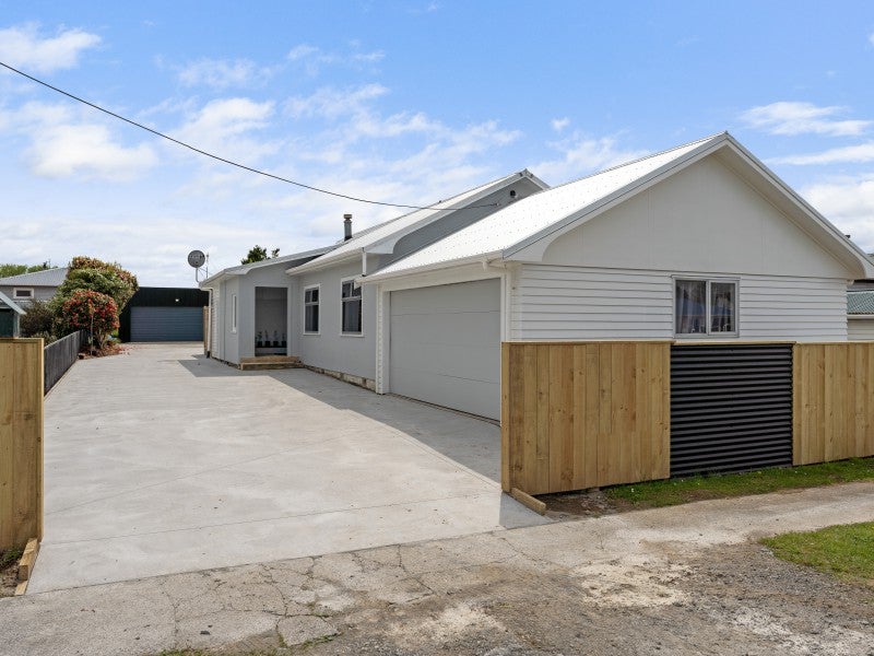64 Cloten Road, Stratford - Carousel 2