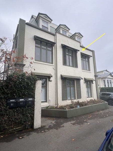 16B Hadfield Terrace, Kelburn, Wellington - Carousel 1