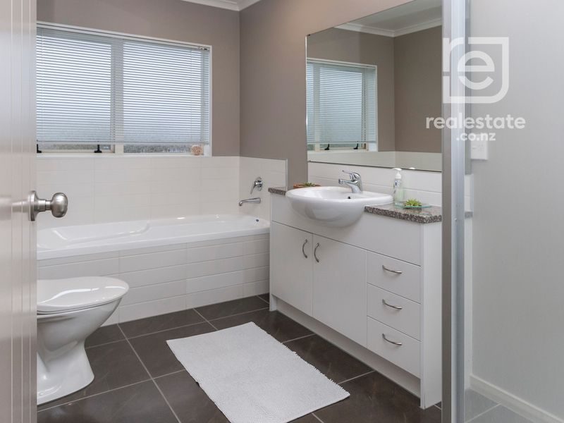 29G Paparoa Road, Cockle Bay, Auckland - Carousel 15