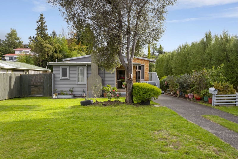 1/32 Motutāhae Street, Taupō - Carousel 16