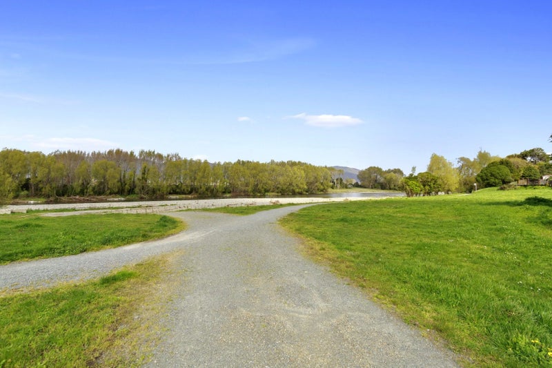 73 Owen Street, Belmont, Lower Hutt - Carousel 12