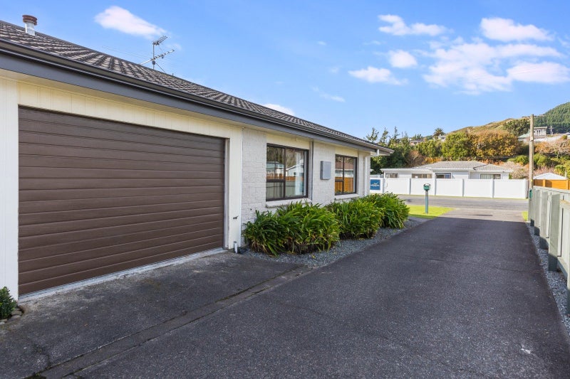 39A Findlay Street, Tawa, Wellington - Carousel 12