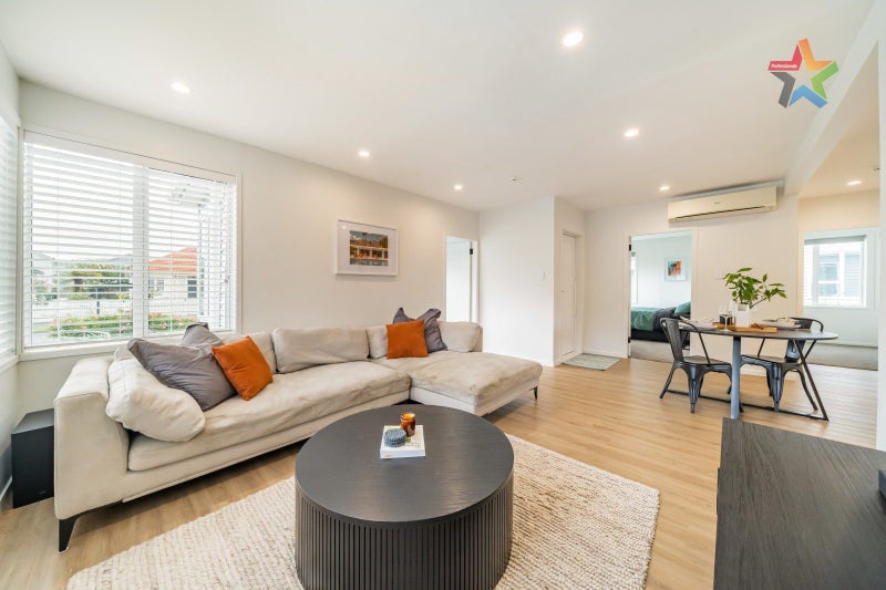 11 Wheatley Street, Naenae, Lower Hutt - Carousel 2