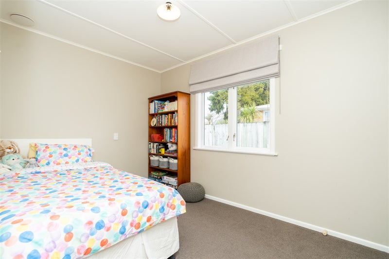 6 Clark Place, Hillcrest, Hamilton - Carousel 18