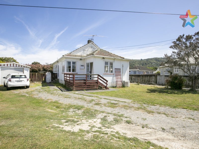 6 Bryant Grove, Taita, Lower Hutt - Carousel 15