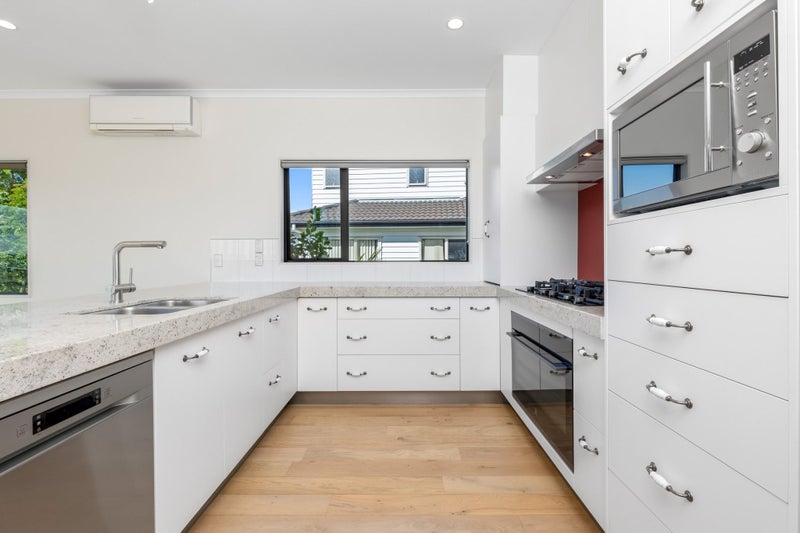 74 Oakway Drive, Schnapper Rock, Auckland - Carousel 2