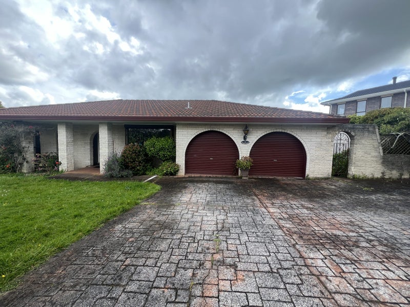 28 Coldham Crescent, Saint Johns, Auckland - Carousel 1