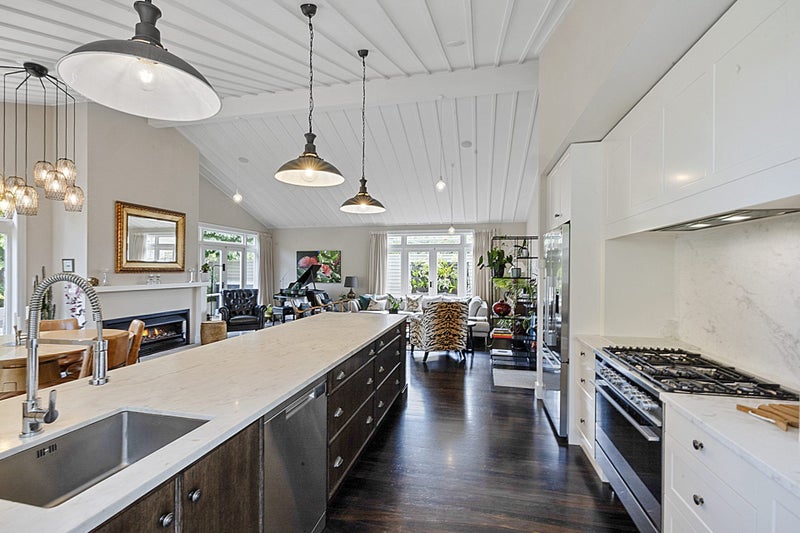 15 Holsworthy Road, Lower Vogeltown, New Plymouth - Carousel 2