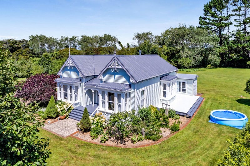 115 Mangawara Road, New Plymouth - Carousel 1
