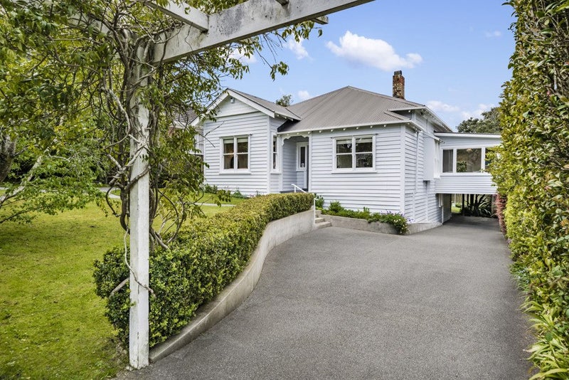 4 Rotomahana Terrace, Remuera, Auckland - Carousel 1