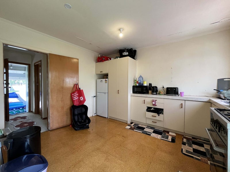 1/40A Avalon Crescent, Avalon, Lower Hutt - Carousel 2