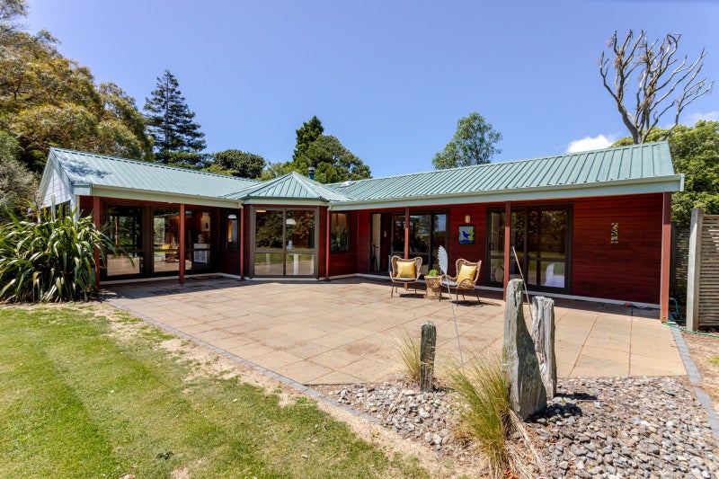 29 Ruahine Street, Dannevirke, Dannevirke - Carousel 2