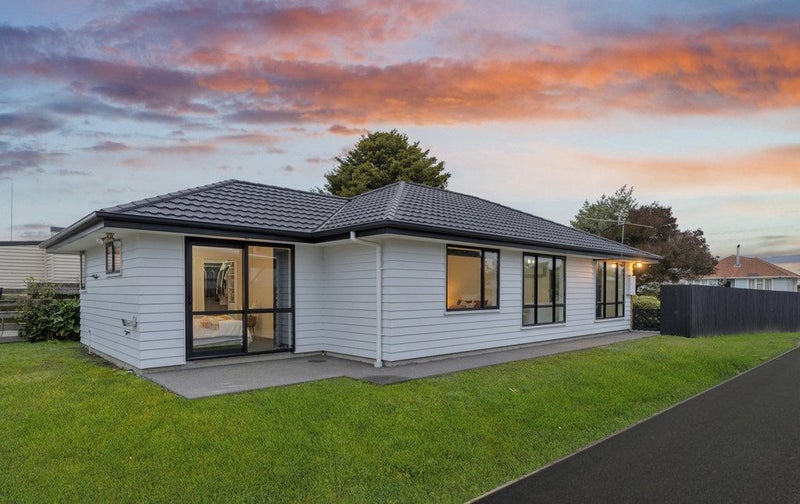 72 Bower Avenue, New Brighton, Christchurch - Carousel 1