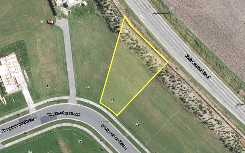 19 Mangamoteo Street, LYTTON WEST, GISBORNE - Carousel 2