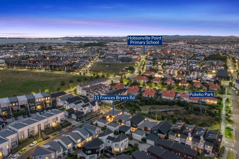 11 Frances Bryers Road, Hobsonville, Auckland - Carousel 21