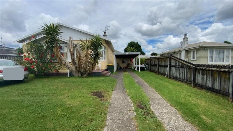 1/87 Manuroa Road, Takanini, Auckland - Carousel 1