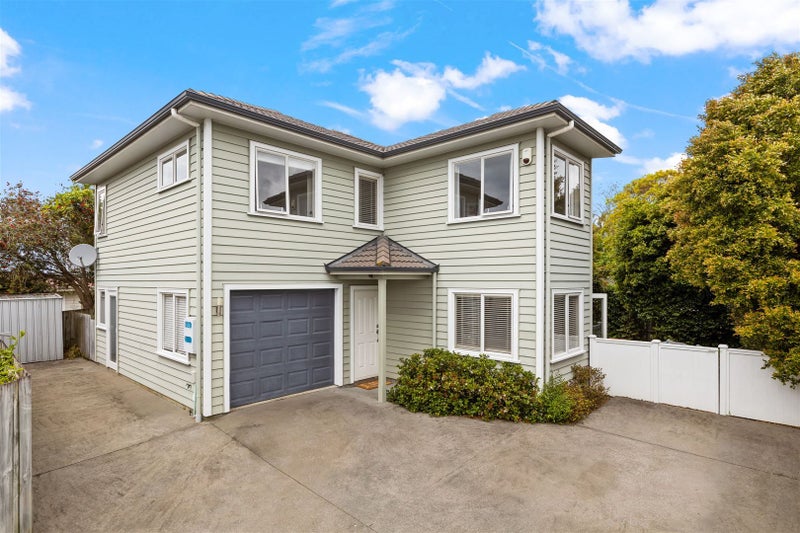 9A Deuxberry Avenue, Northcote, Auckland - Carousel 2