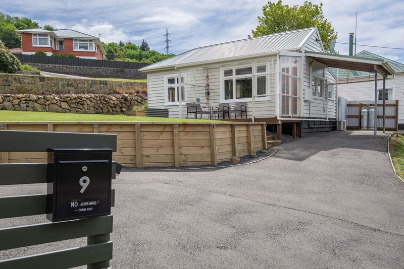 9 Ballance Street, Caversham, Dunedin - Carousel 17